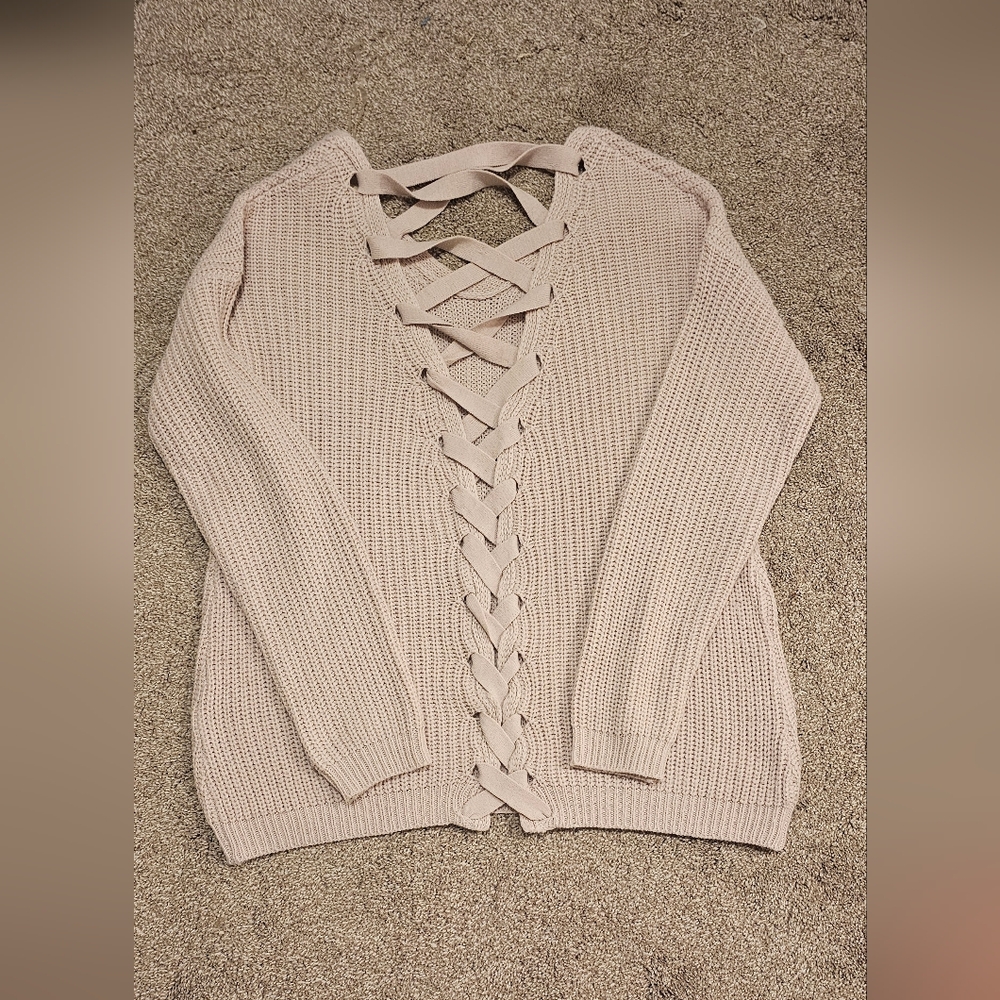 Sweater - Picture 2 of 4